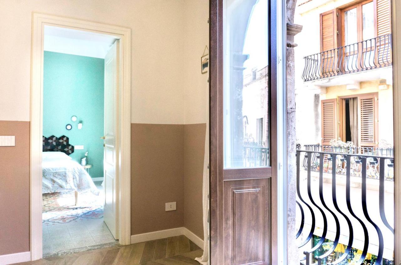 Melina Central Apartment Taormina Luaran gambar